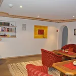 Garni - - - كابل