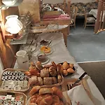 Garni - - - فندق 3*