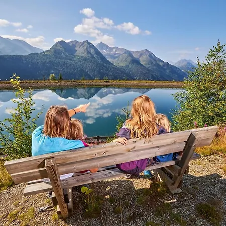 Hotel Garni - - - Kappl (Landeck)