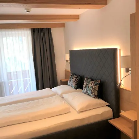 Garni - - - Otel Kappl (Landeck)