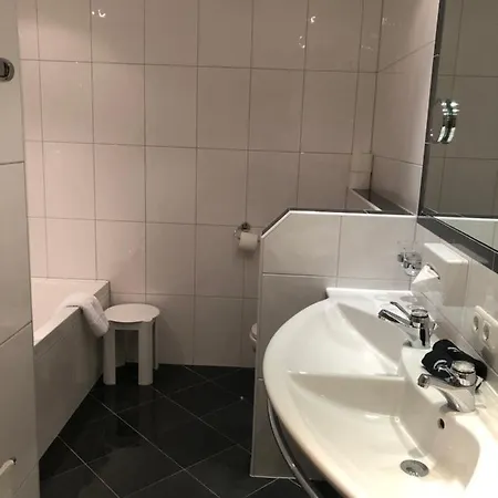 Garni - - - Hotel 3*