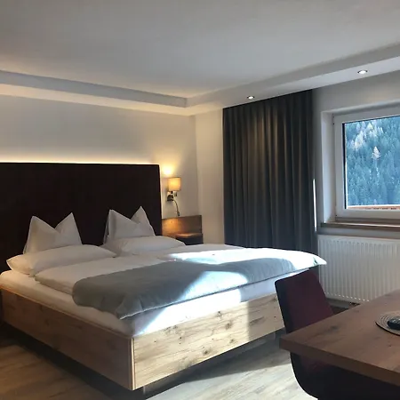 Garni - - - Otel Kappl (Landeck)