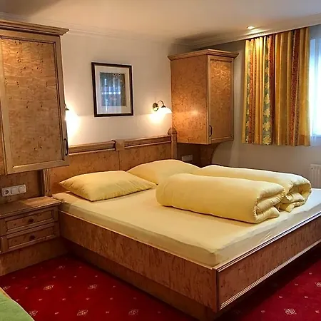 Garni - - - 3* Kappl (Landeck)