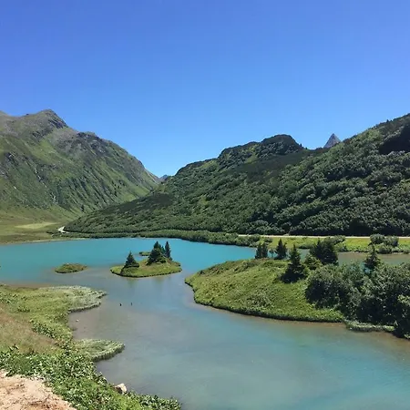 Отель Garni - - - 3*