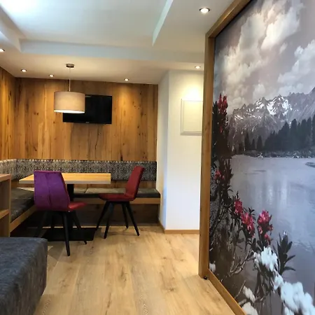 Garni - - - Hotel Kappl (Landeck)