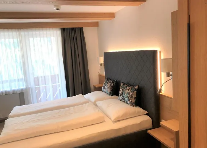 Garni - - - Hotel Kappl (Landeck)