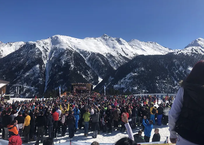 Ξενοδοχείο Garni - - - 3*