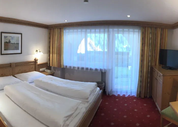 Garni - - - Ξενοδοχείο 3*