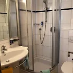 Garni - - - Otel 3*