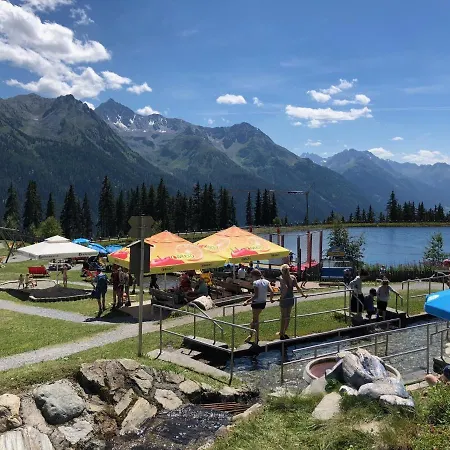 Garni - - - Hotel 3*