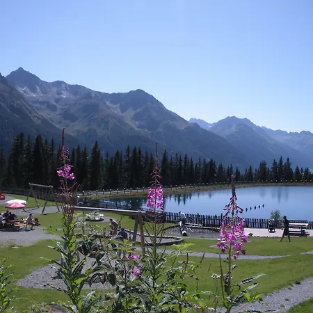 Garni - - - Hotel 3*