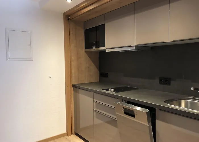 Garni - - - 호텔 3*