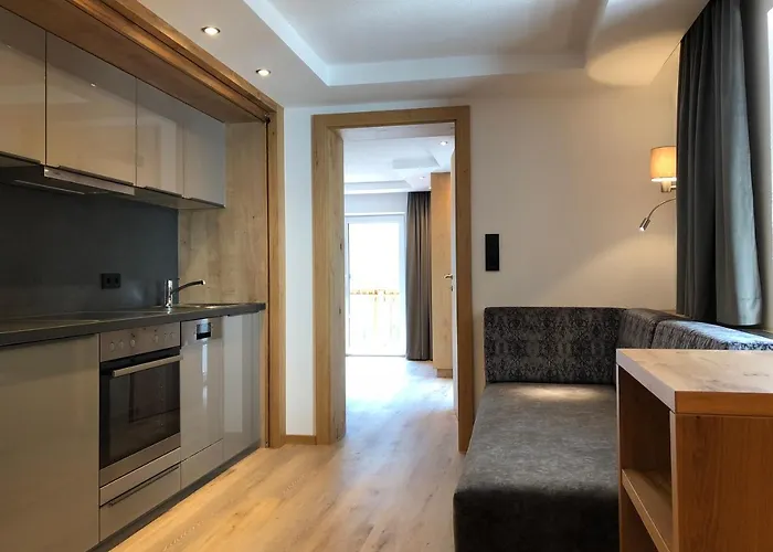 Hotel Garni - - - 3*